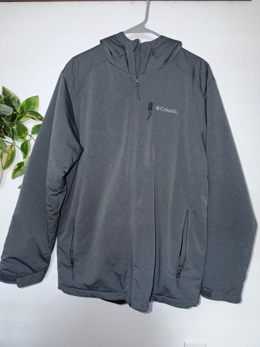 Columbia Men's Hooded Softshell Jacket - Charcoal Gray